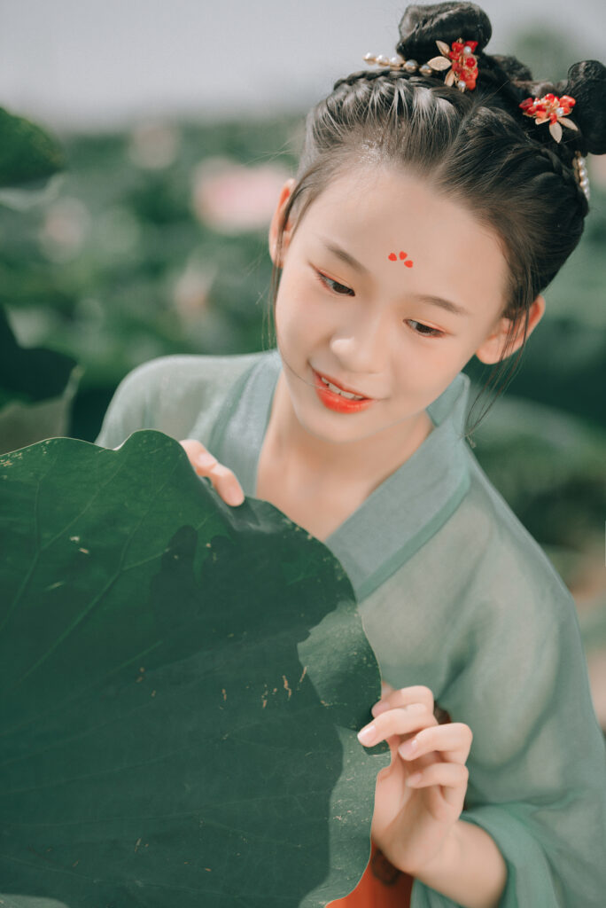 图片[3]-曲池采莲-谁歌采莲曲，渺渺渡前川-聚微达人